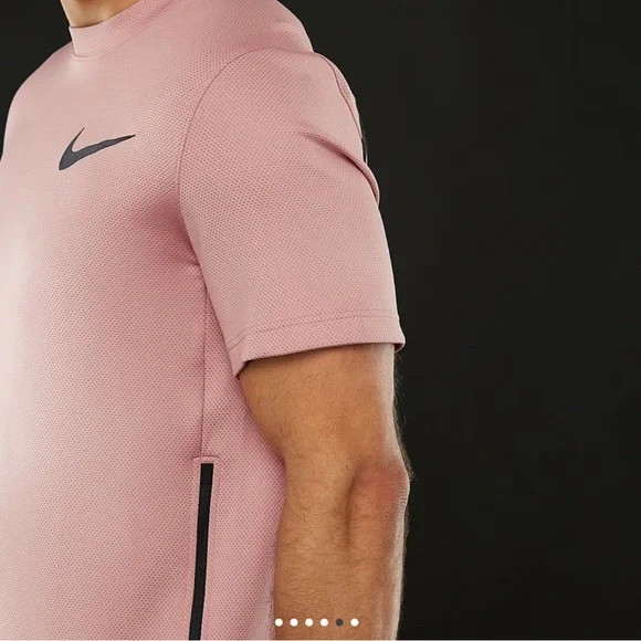 Nike Therma Flex Showtime Crew Mens Shirt Medium Pink Hyper Utility Dri Fit EUC - Picture 10 of 12